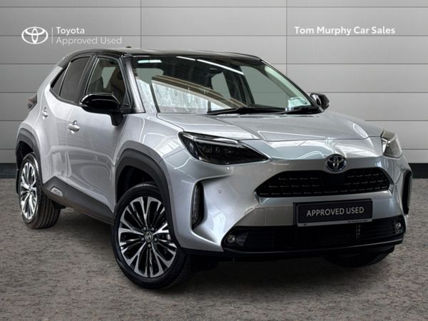 Toyota Yaris Cross Hatchback, Petrol Hybrid, 2023, Silver