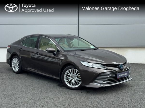Toyota Camry Saloon, Petrol Hybrid, 2021, Brown