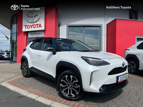 Toyota Yaris Cross Hatchback, Petrol Hybrid, 2022, White