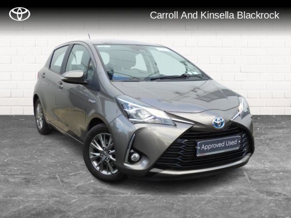 Toyota Yaris Hatchback, Petrol Hybrid, 2018, Bronze
