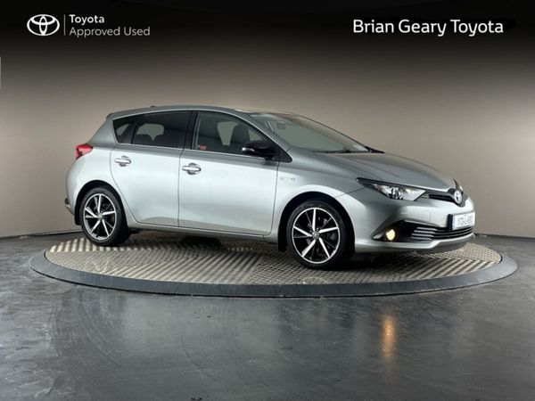 Toyota Auris Hatchback, Petrol Hybrid, 2017, Grey