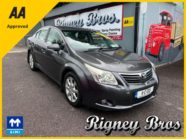 Toyota Avensis Saloon, Diesel, 2011, Grey