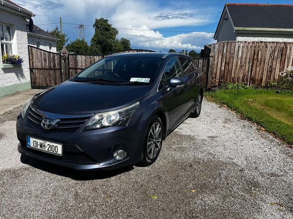 Toyota Avensis Estate, Diesel, 2013, Blue
