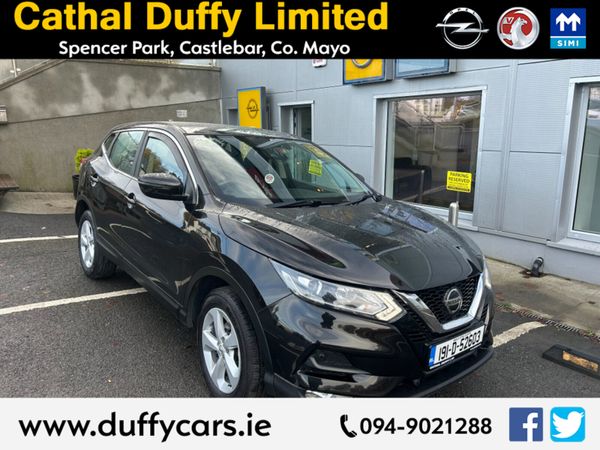 Nissan Qashqai MPV, Diesel, 2019, Black