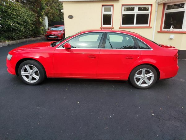 Audi A4 Saloon, Diesel, 2012, Red
