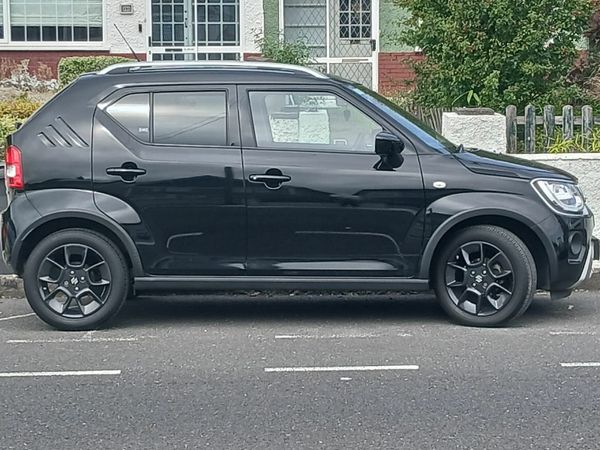 Suzuki Ignis Hatchback, Petrol, 2022, Black
