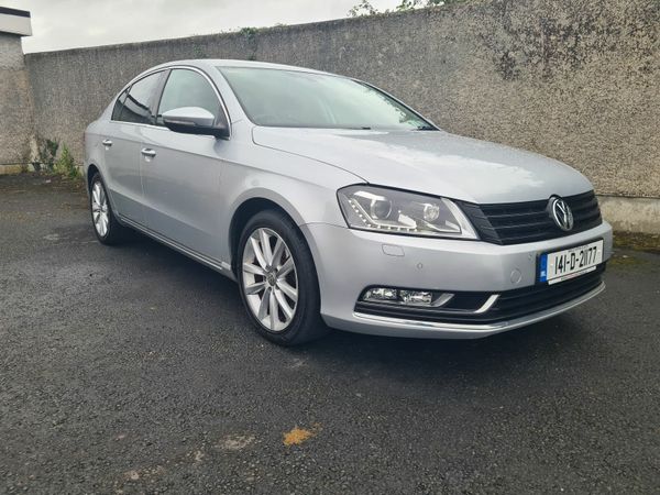 Volkswagen Passat Saloon, Diesel, 2014, Silver