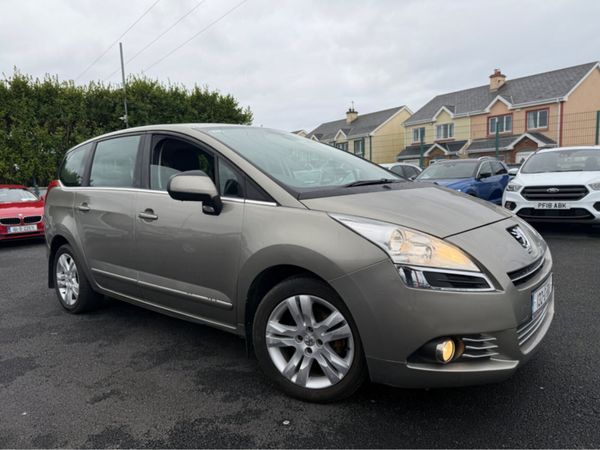 Peugeot 5008 MPV, Diesel, 2013, Grey
