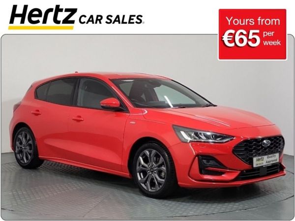 Ford Focus Hatchback, Petrol, 2023, Red