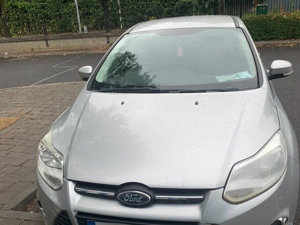 Ford Focus Hatchback, Diesel, 2012, Silver