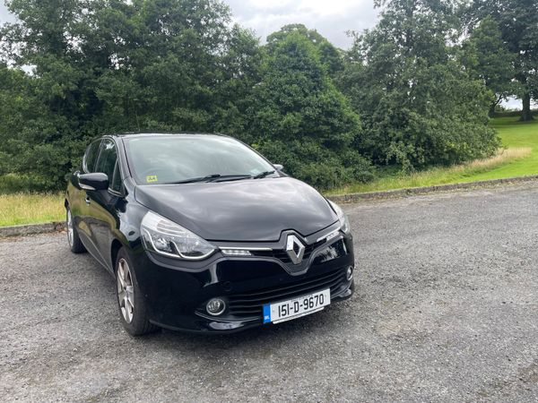 Renault Clio Hatchback, Petrol, 2015, Black