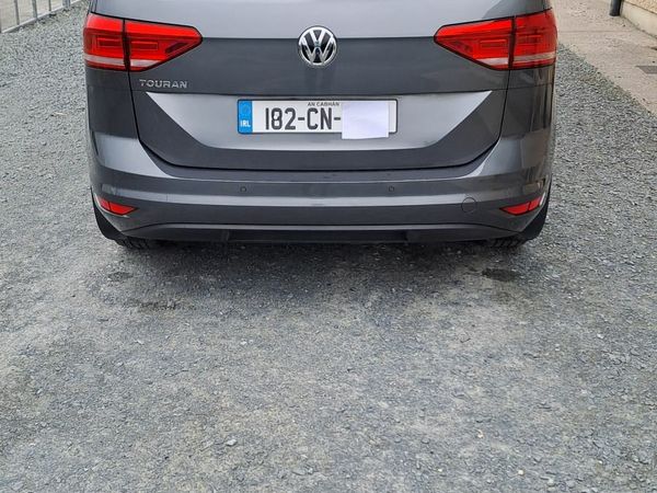 Volkswagen Touran MPV, Diesel, 2018, Grey