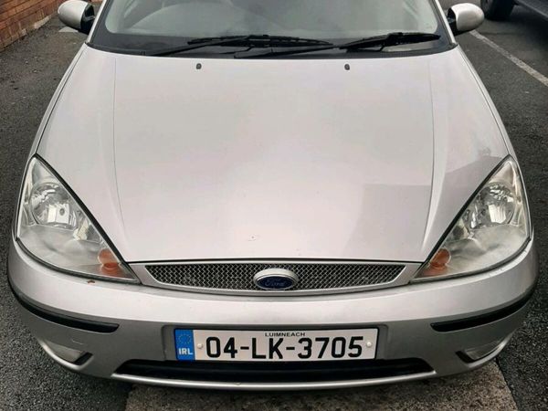 Ford Focus Hatchback, Petrol, 2004, Silver