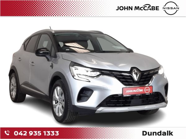Renault Captur Hatchback, Petrol, 2020, Silver