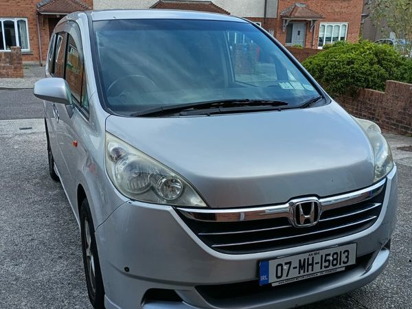 Honda Stepwagon MPV, Petrol, 2007, Silver