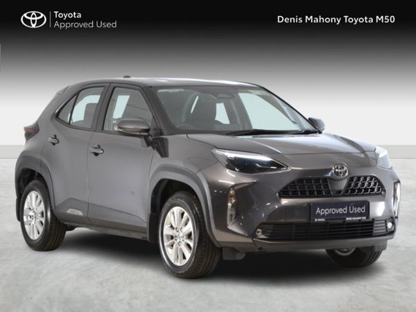 Toyota Yaris Cross SUV, Petrol Hybrid, 2024, Grey