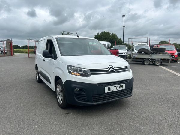 Citroen Berlingo MPV, Diesel, 2019, White