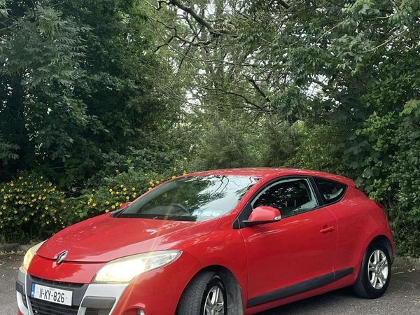 Renault Megane Coupe, Diesel, 2011, Red