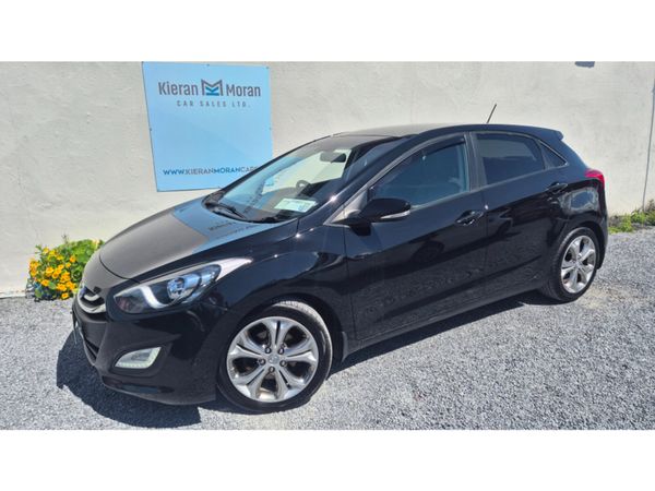 Hyundai i30 Hatchback, Diesel, 2014, Black