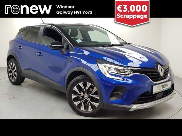Renault Captur Hatchback, Petrol, 2023, Blue