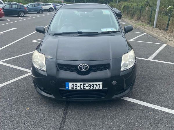 Toyota Auris Hatchback, Diesel, 2009, Black