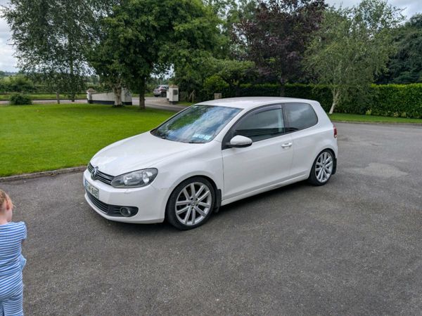 Volkswagen Golf Hatchback, Diesel, 2009, White