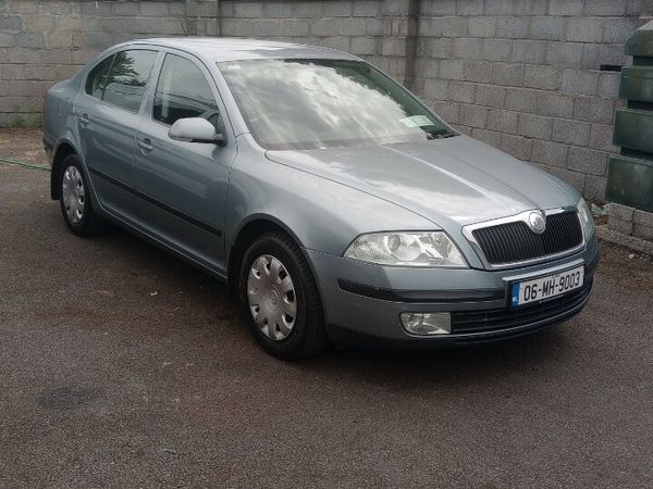 Skoda Octavia Hatchback, Petrol, 2006, Grey