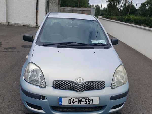 Toyota Yaris Hatchback, Petrol, 2004, Blue