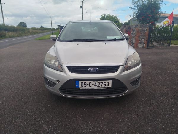 Ford Focus Hatchback, Diesel, 2009, Silver