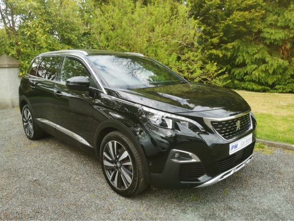 Peugeot 5008 MPV, Diesel, 2020, Black