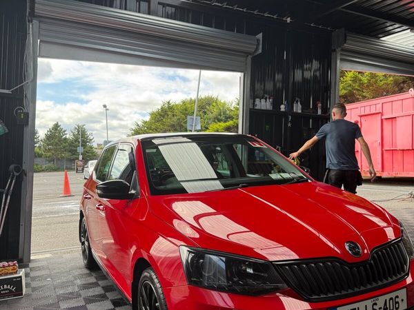 Skoda Fabia Hatchback, Petrol, 2017, Red