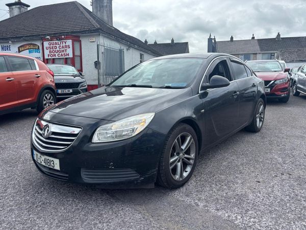 Vauxhall Insignia Hatchback, Diesel, 2010, Black