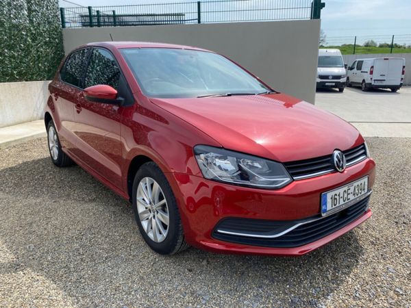 Volkswagen Polo Hatchback, Petrol, 2016, Red