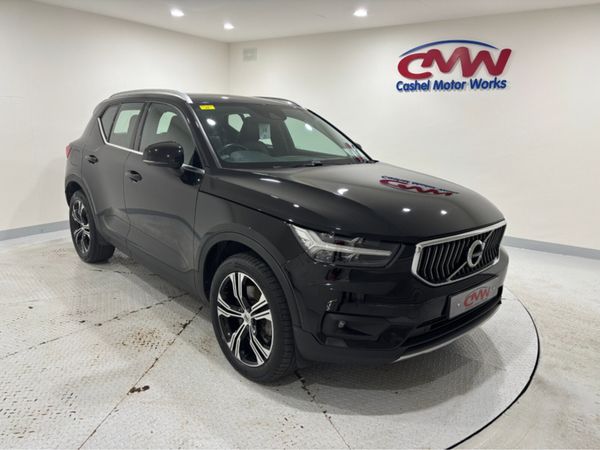 Volvo XC40 SUV, Petrol Plug-in Hybrid, 2022, Black