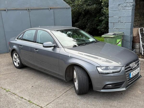 Audi A4 Saloon, Diesel, 2015, Grey