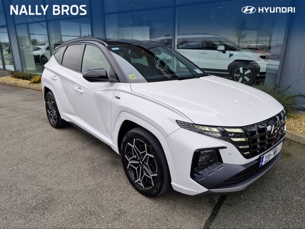 Hyundai Tucson MPV, Petrol Plug-in Hybrid, 2023, White