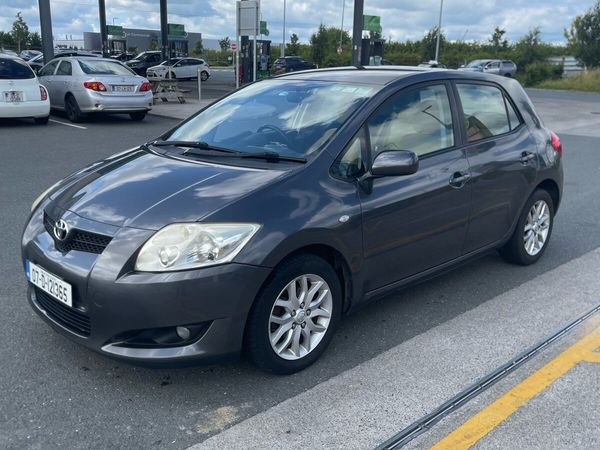 Toyota Auris Hatchback, Petrol, 2007, Grey