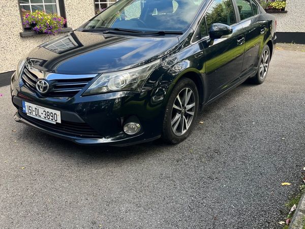 Toyota Avensis Saloon, Diesel, 2015, Grey