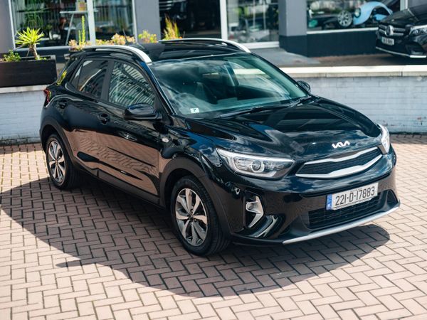 Kia Stonic Estate/Jeep, Petrol, 2022, Black