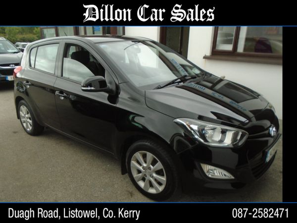 Hyundai i20 Hatchback, Petrol, 2014, Black