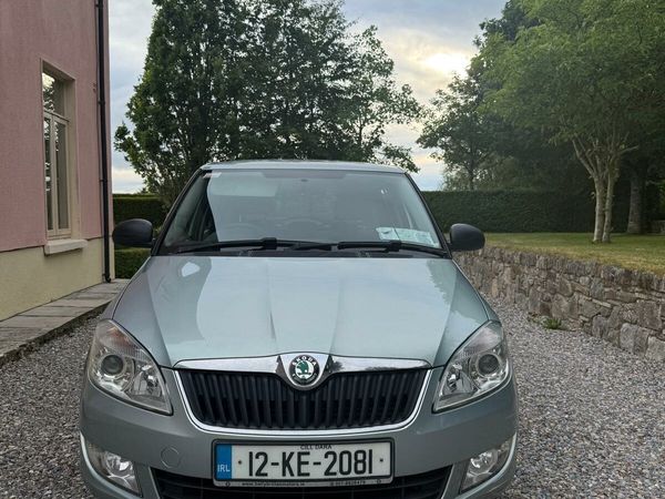 Skoda Fabia Hatchback, Petrol, 2012, Green