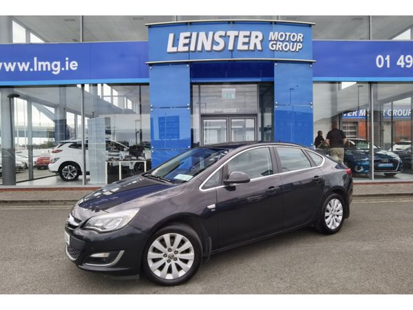 Opel Astra Saloon, Diesel, 2015, Black