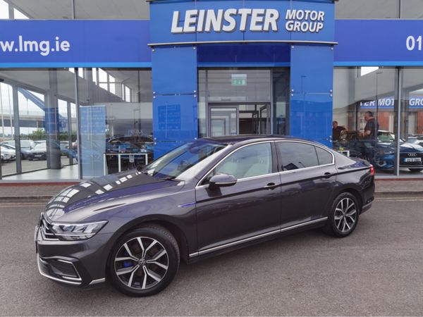 Volkswagen Passat Saloon, Petrol Plug-in Hybrid, 2021, Grey