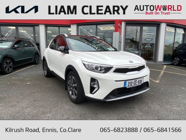 Kia Stonic Estate, Petrol Hybrid, 2021, White