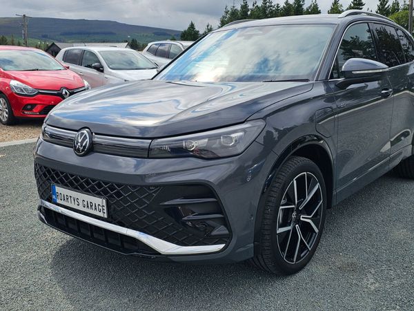 Volkswagen Tiguan SUV, Petrol Hybrid, 2025, Grey