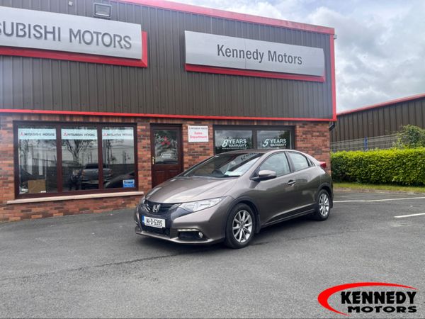 Honda Civic Hatchback, Diesel, 2014, Beige