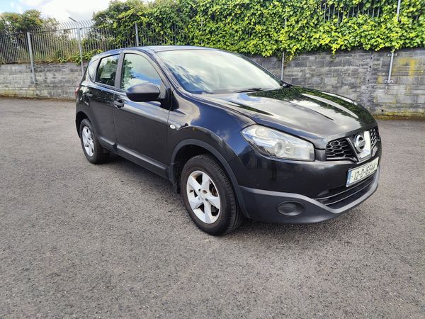 Nissan Qashqai Hatchback, Diesel, 2012, Black