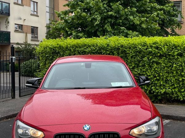 BMW 1-Series Estate/Jeep, Diesel, 2013, Red