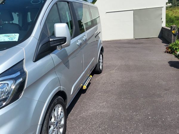 Ford Tourneo MPV, Diesel, 2020, Grey