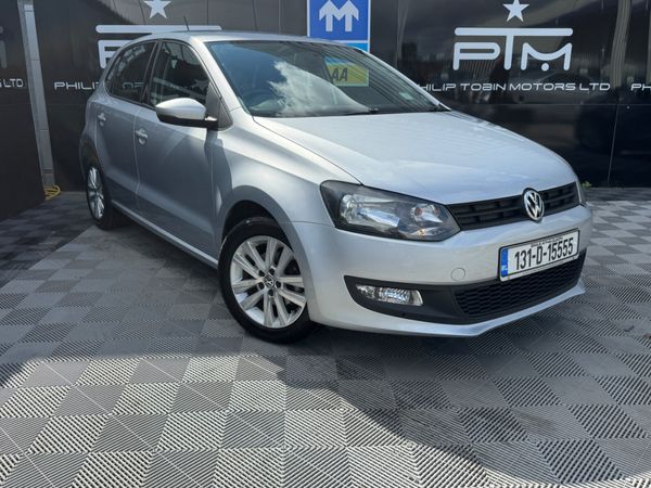 Volkswagen Polo Hatchback, Petrol, 2013, Silver